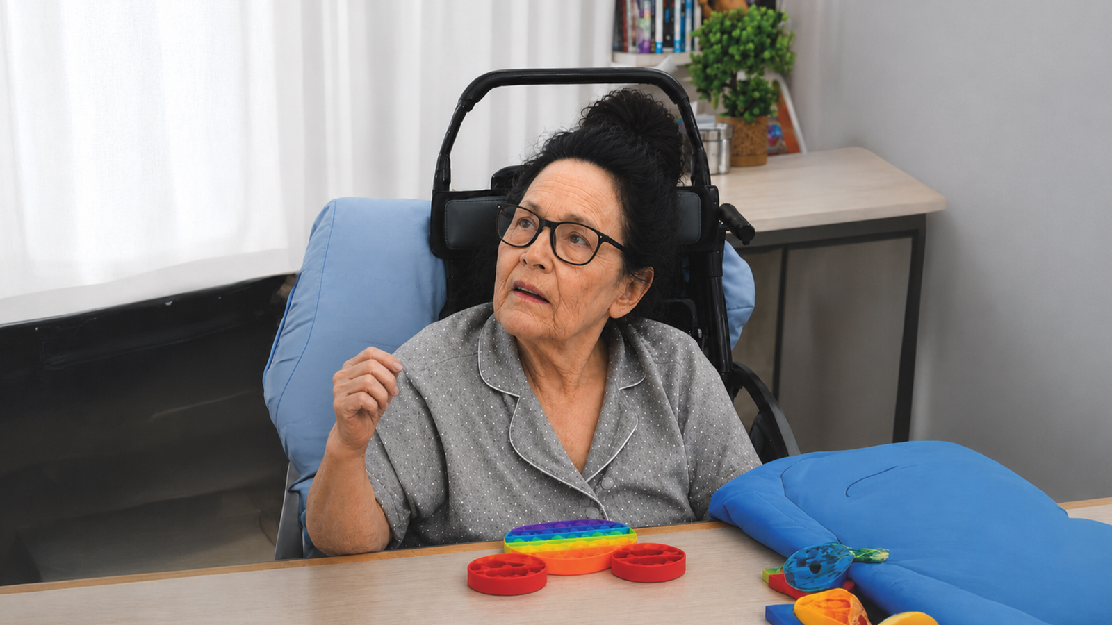 A woman supported by the 360 positioning system